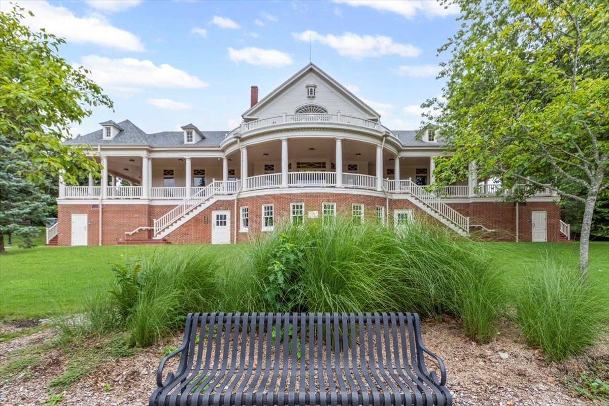main property photo 16