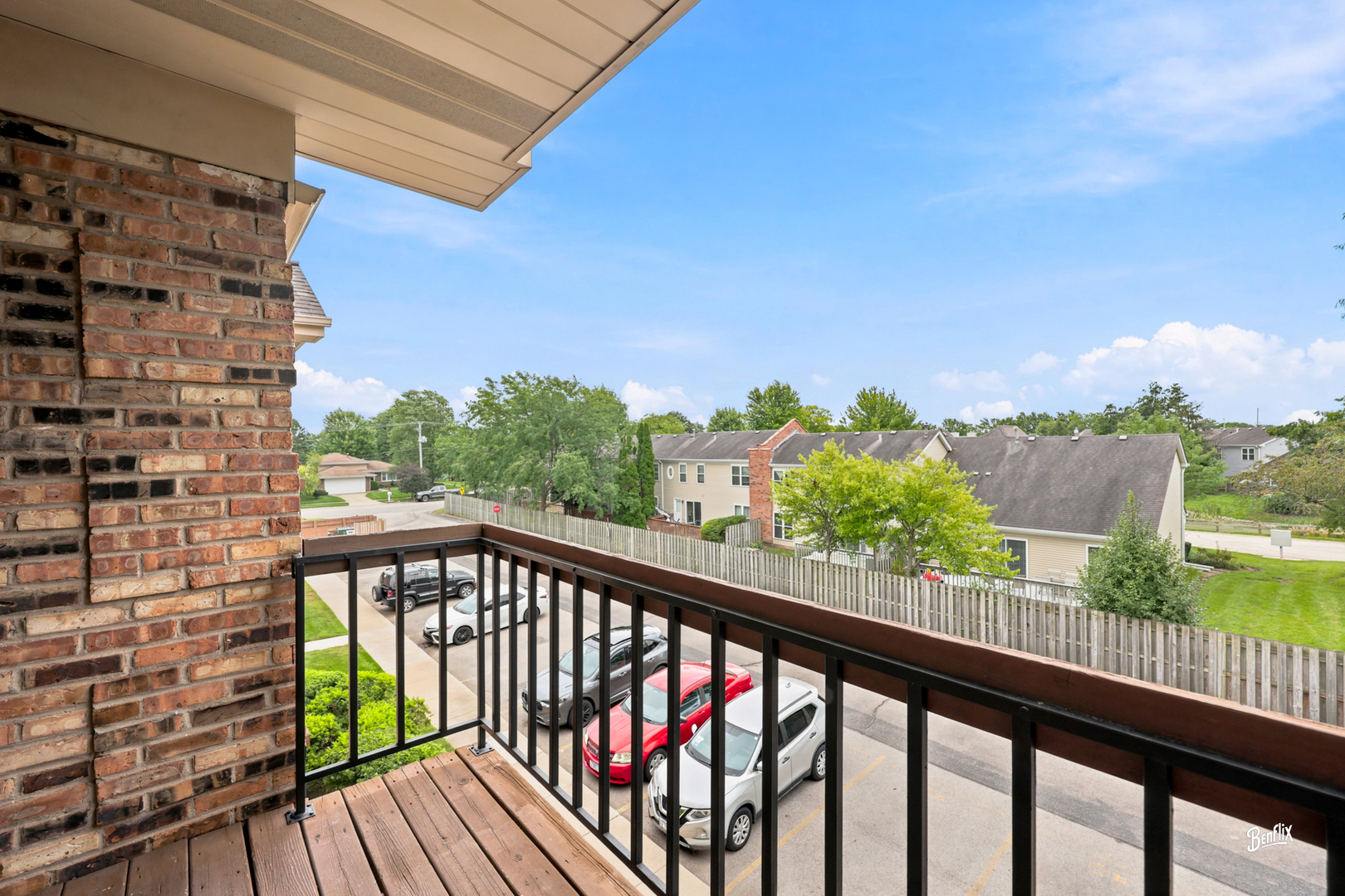 main property photo 10