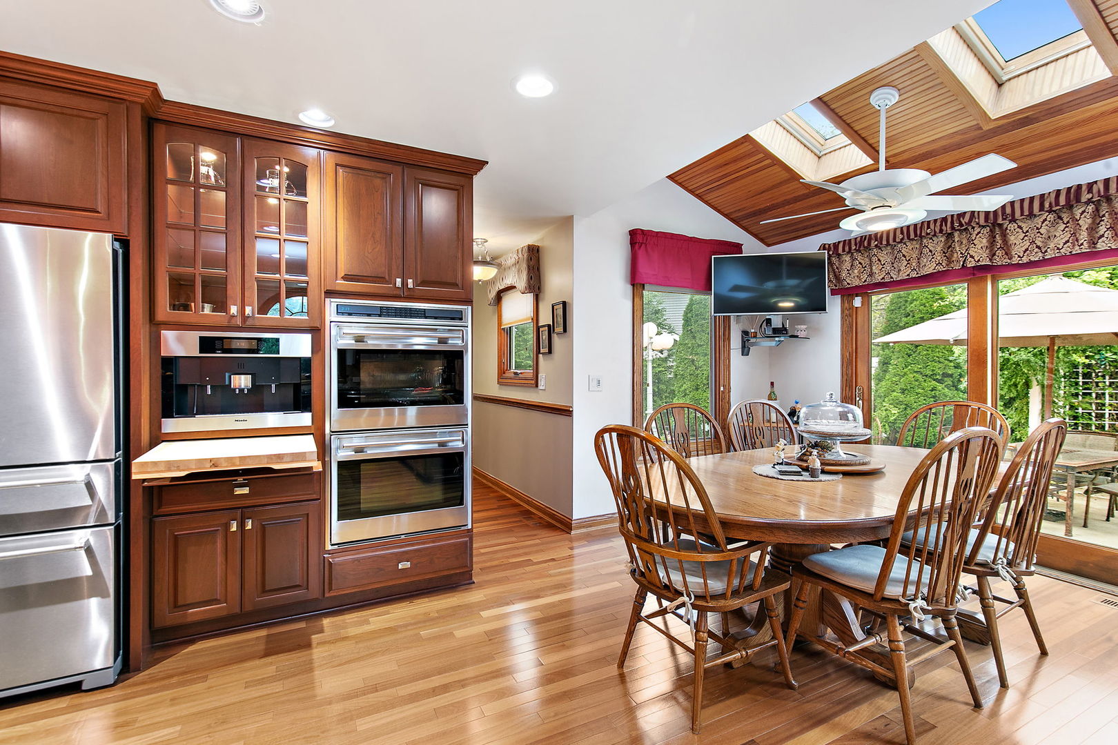main property photo 15