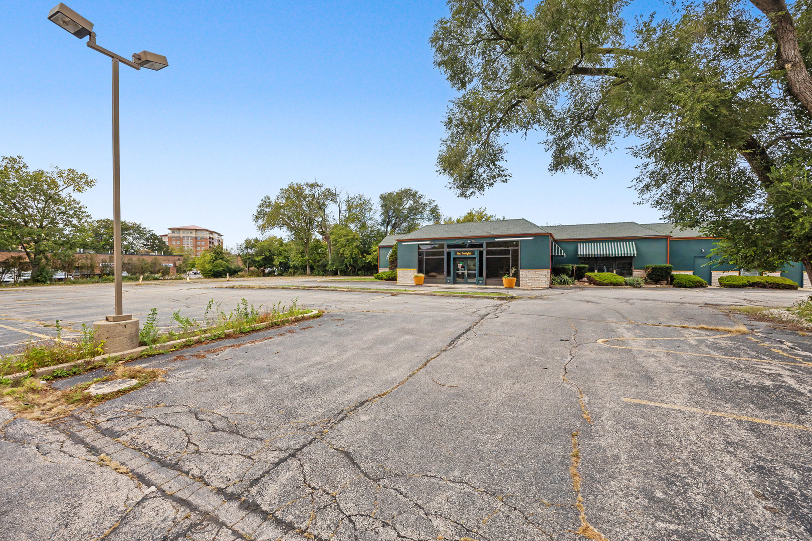 main property photo 31