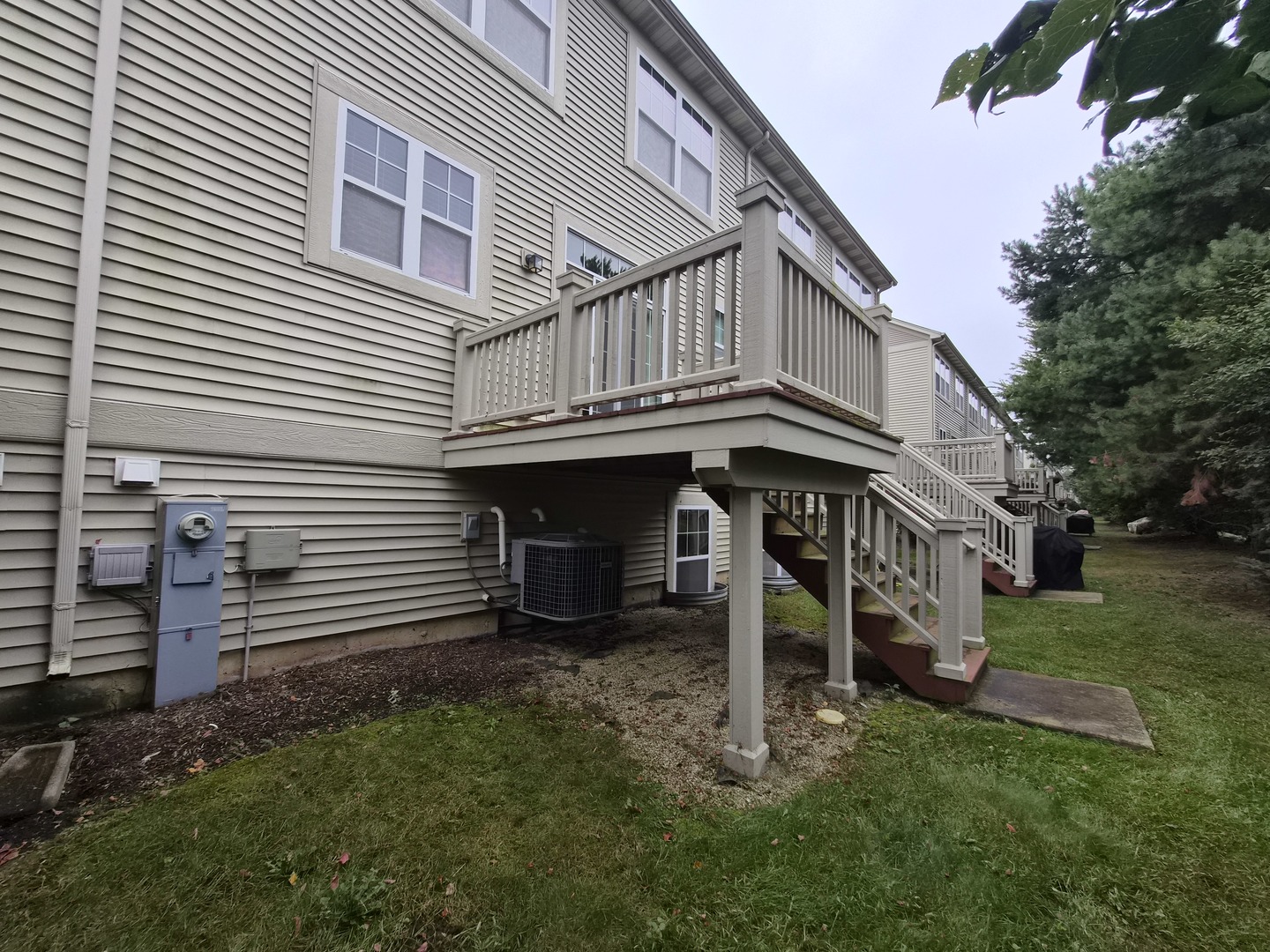 main property photo 32