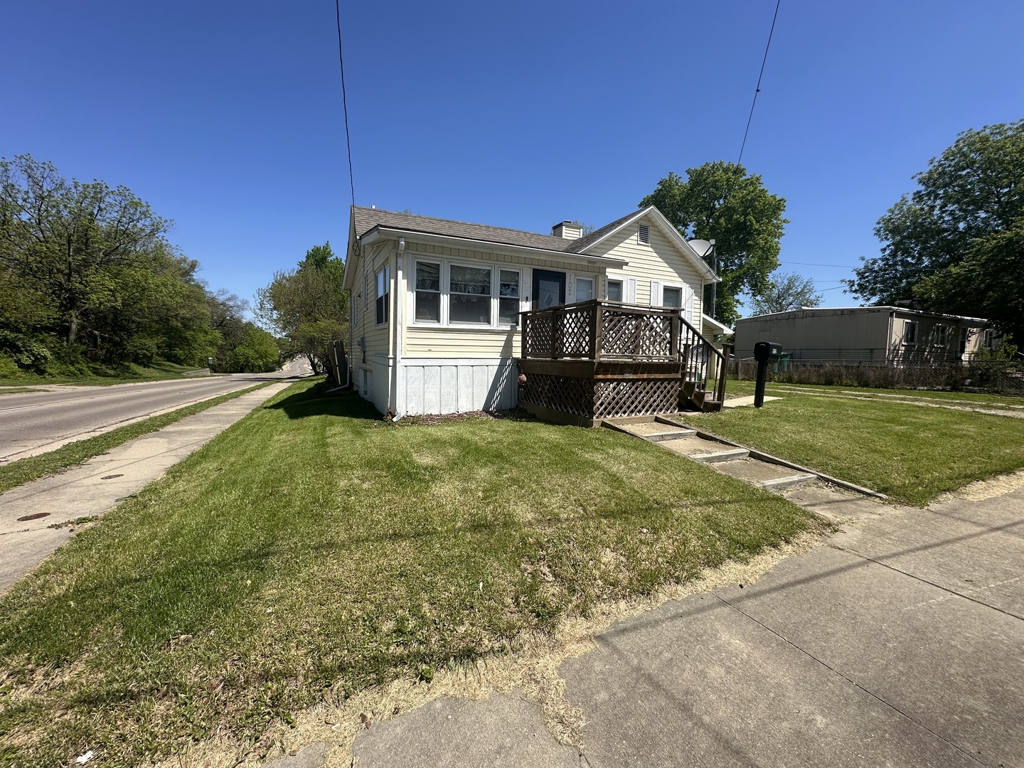 main property photo 2