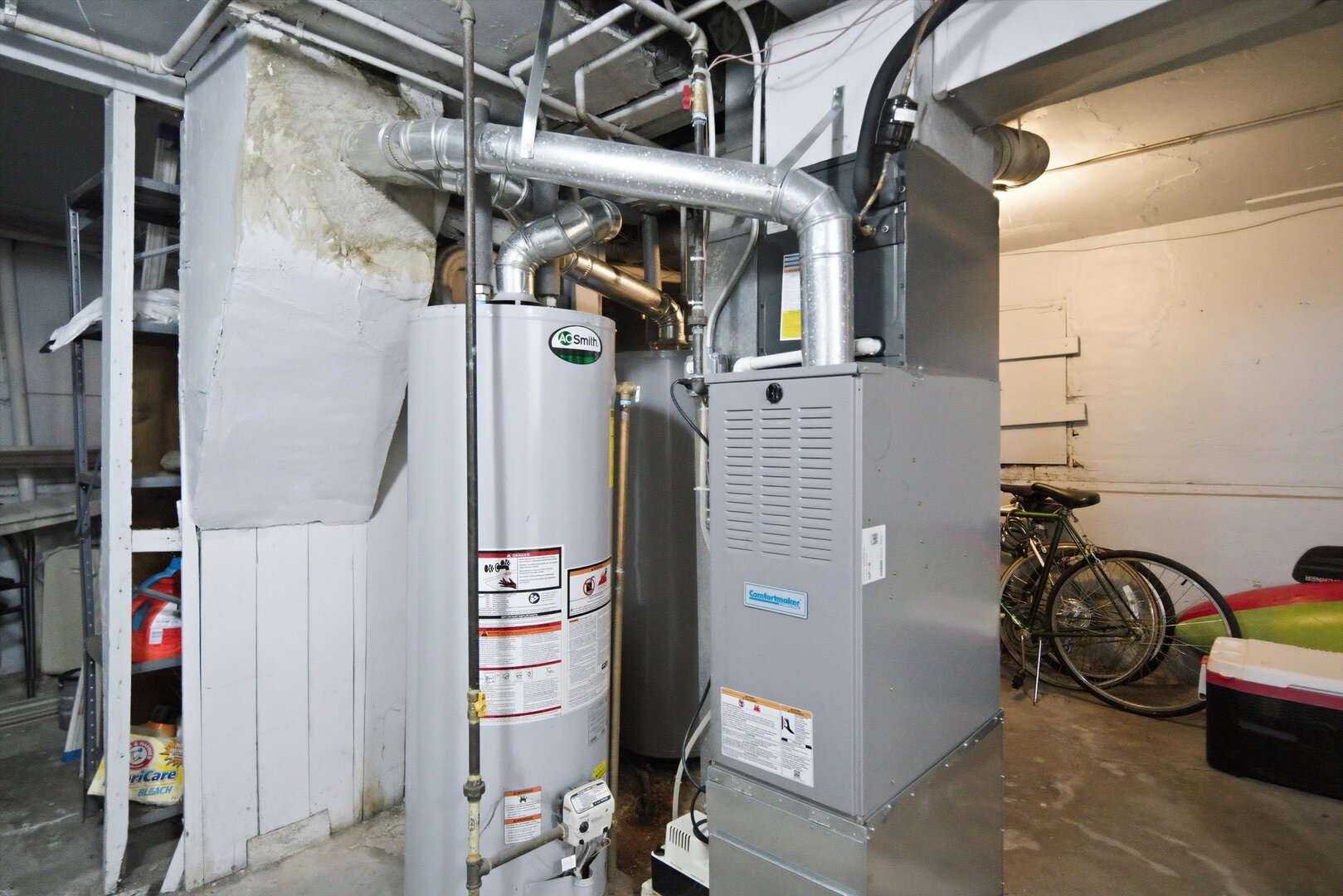 main property photo 34