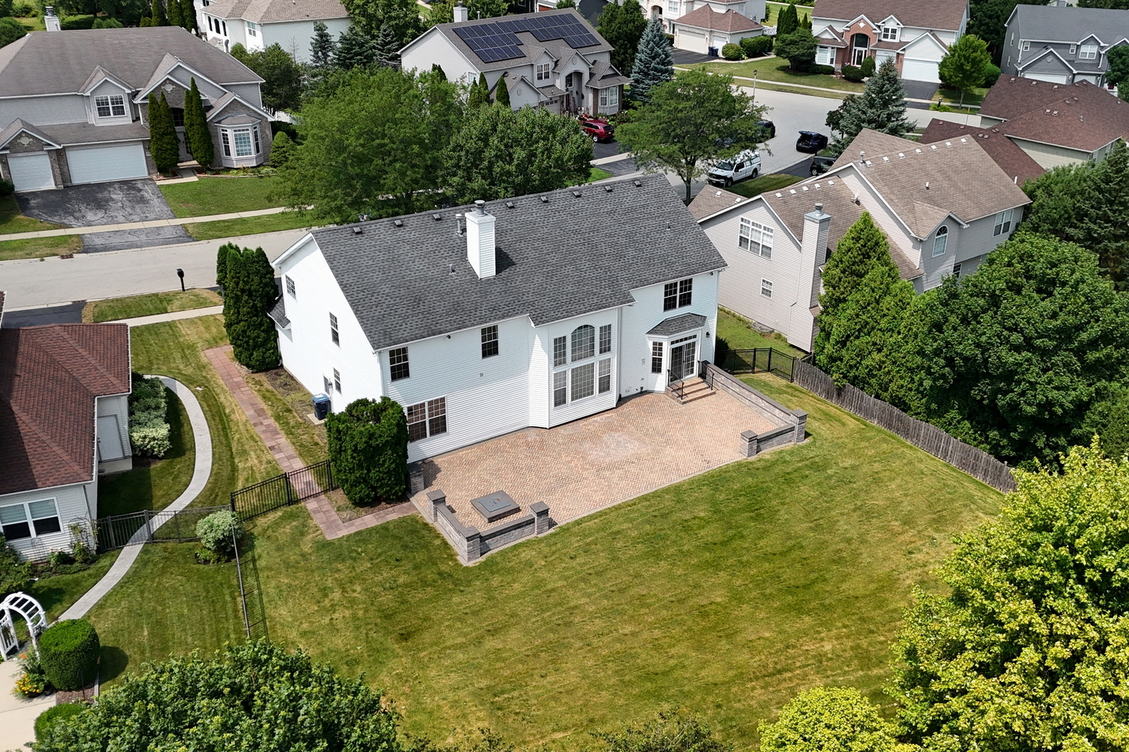 main property photo 13