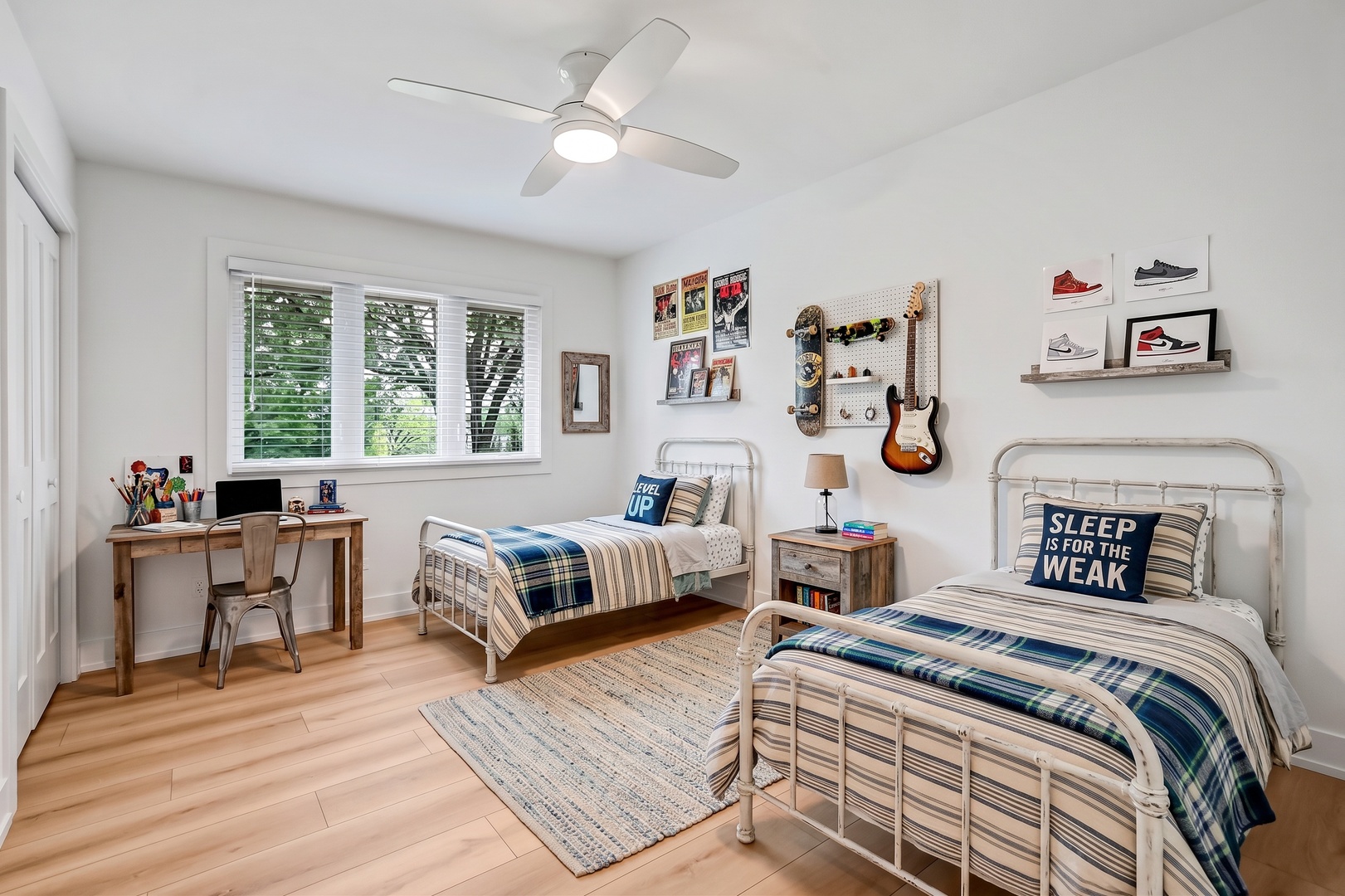 main property photo 25