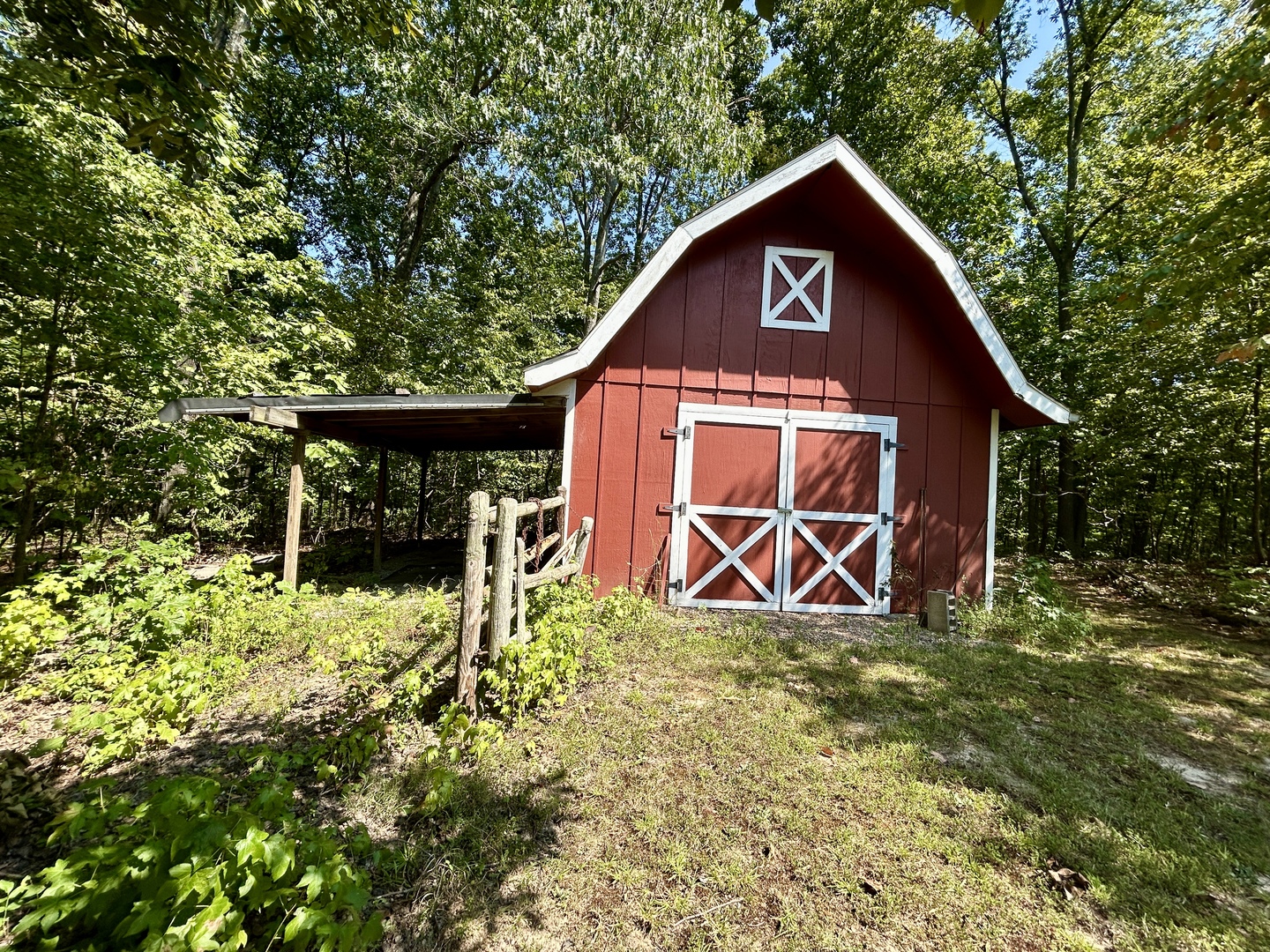 main property photo 27