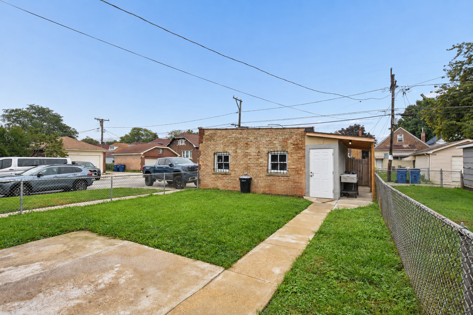 main property photo 22