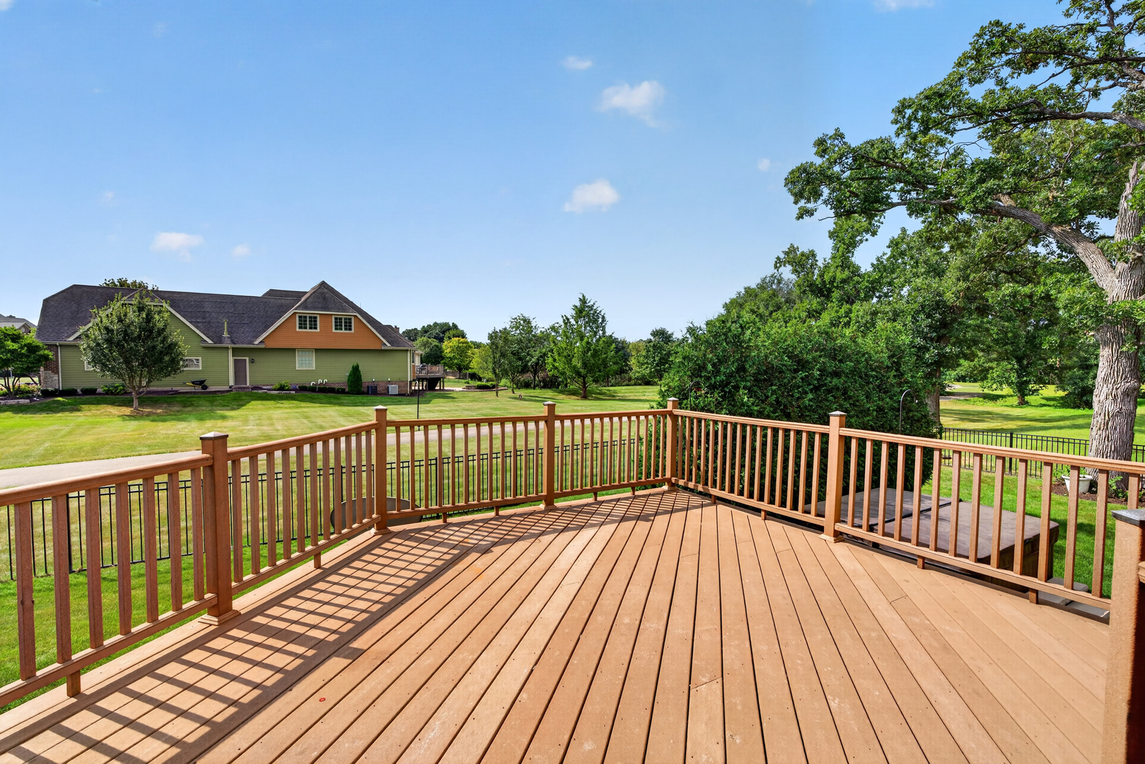 main property photo 77