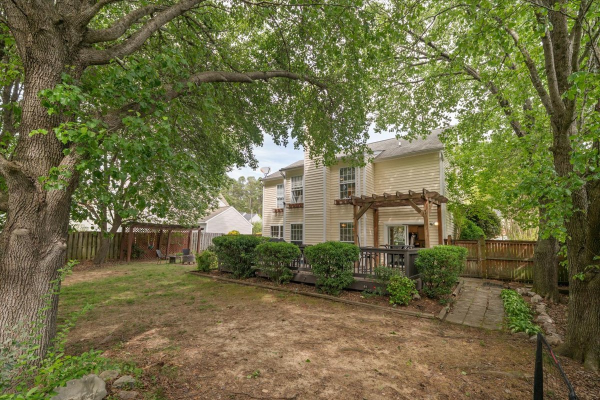 main property photo 22