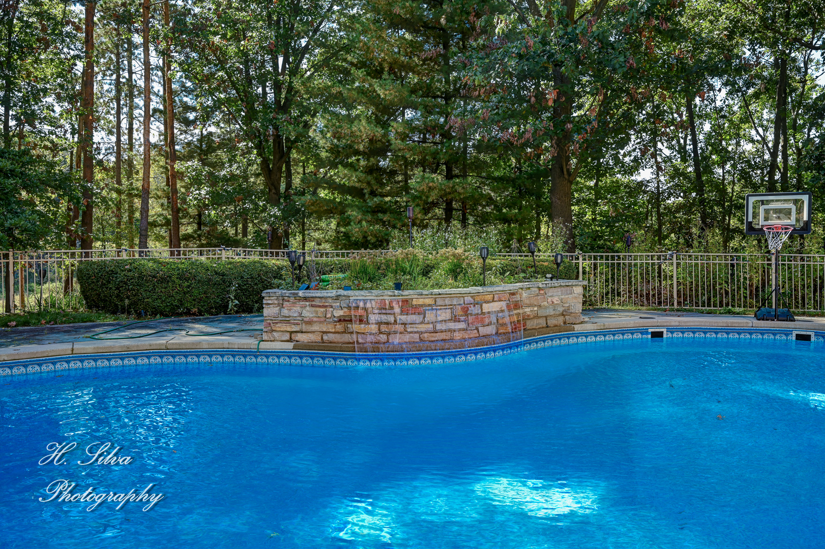 main property photo 70
