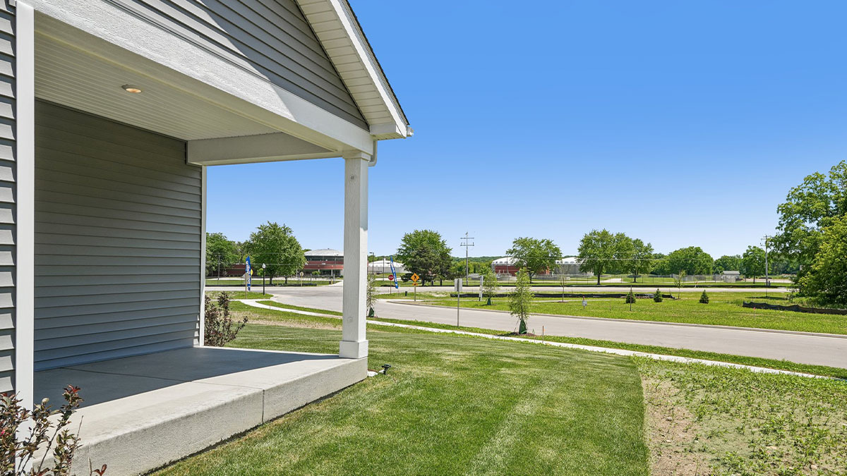 main property photo 44
