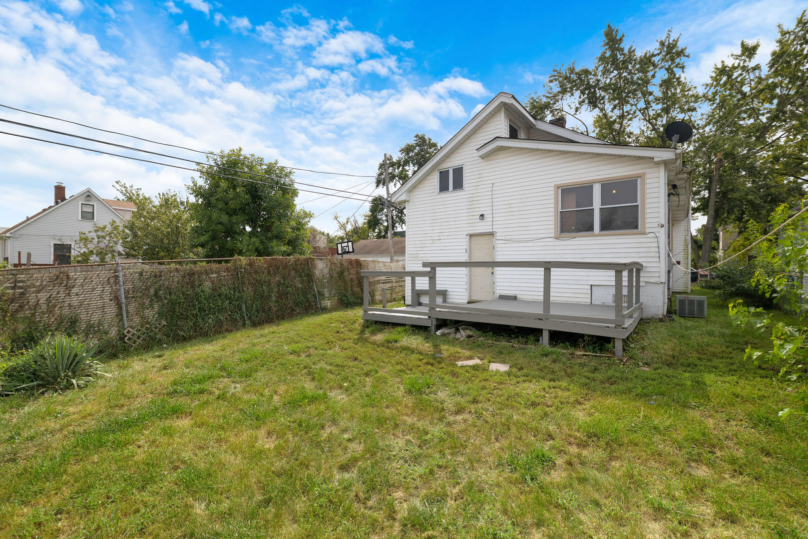 main property photo 19