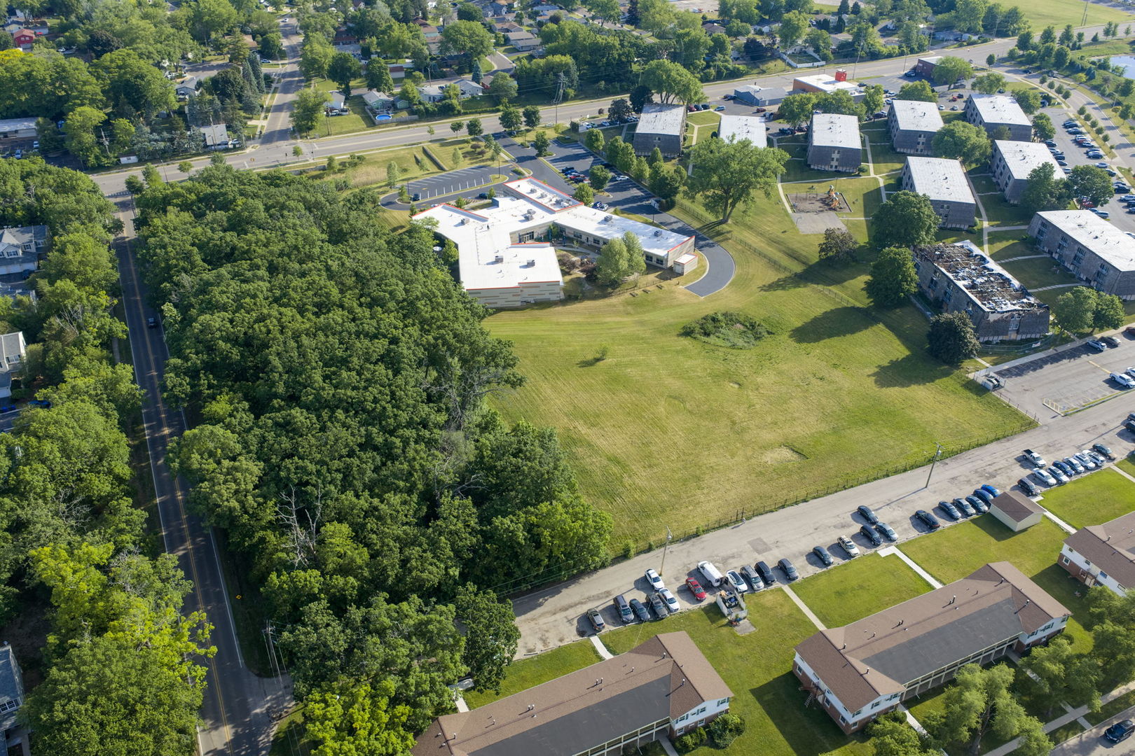 main property photo 3