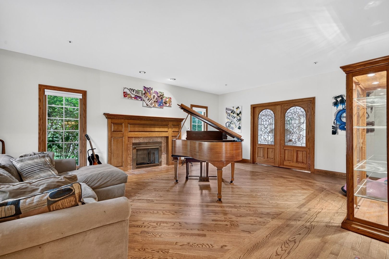 main property photo 7
