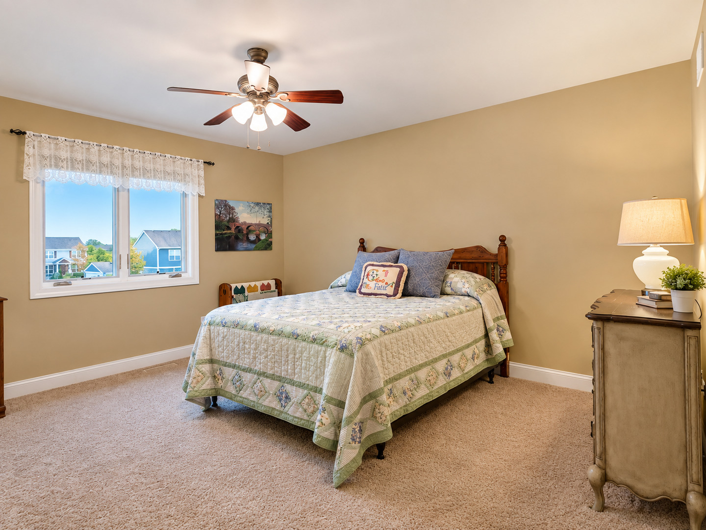 main property photo 17