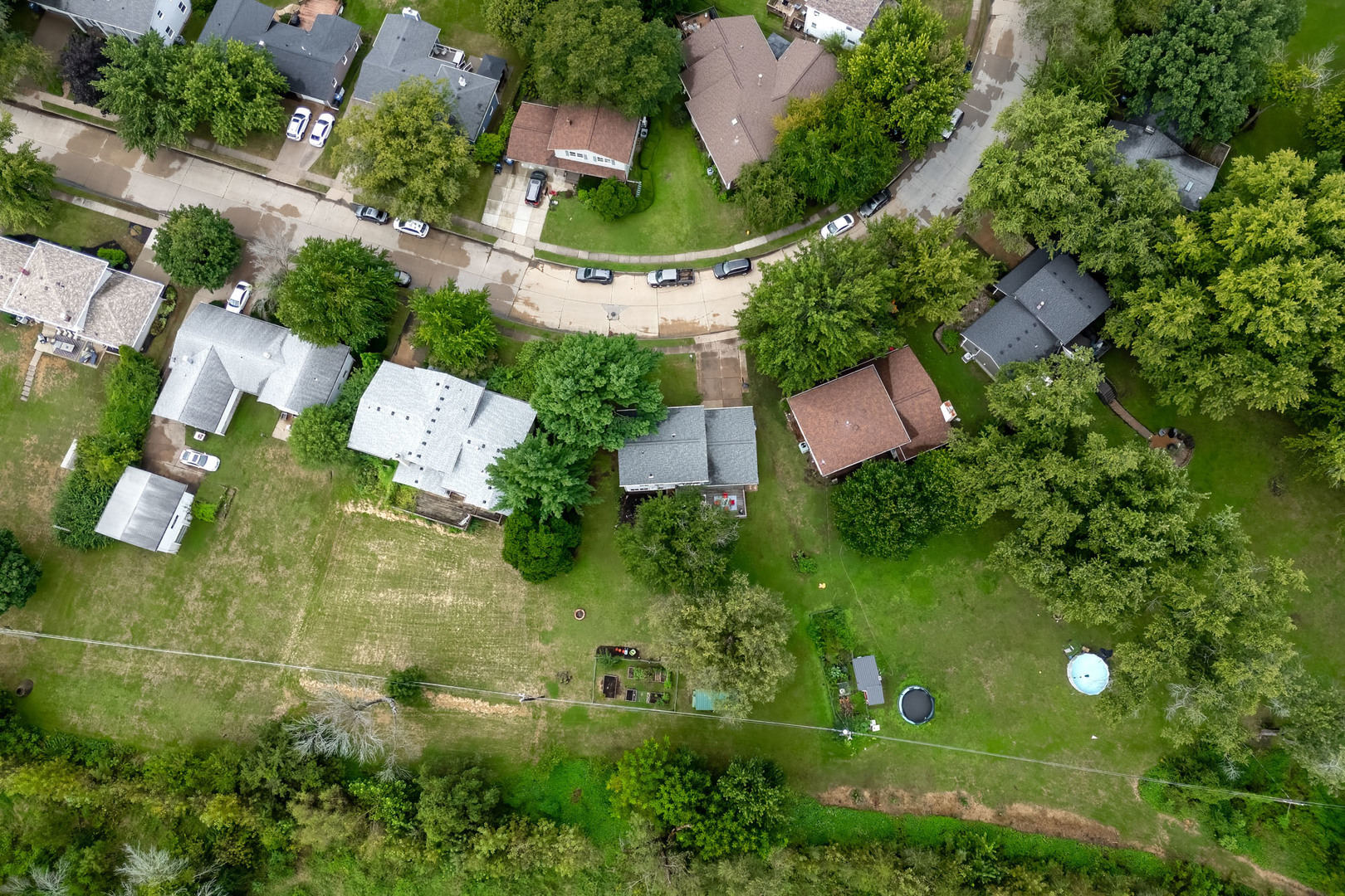 main property photo 18