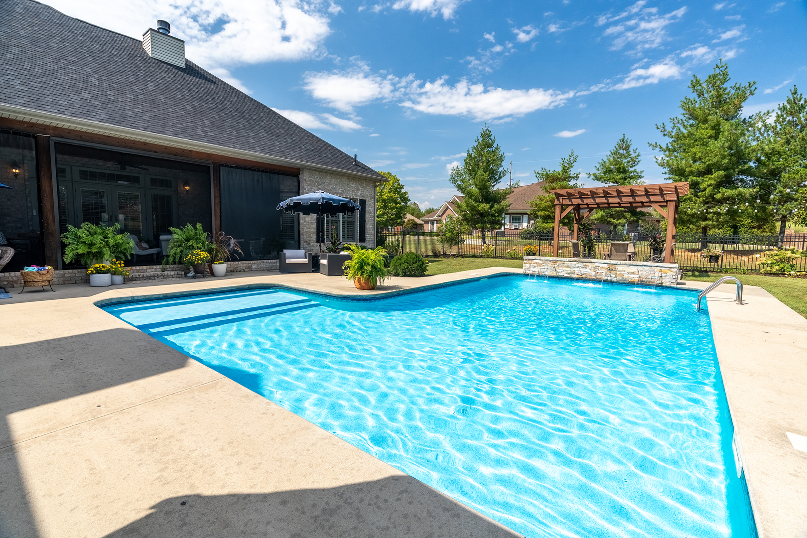 main property photo 43