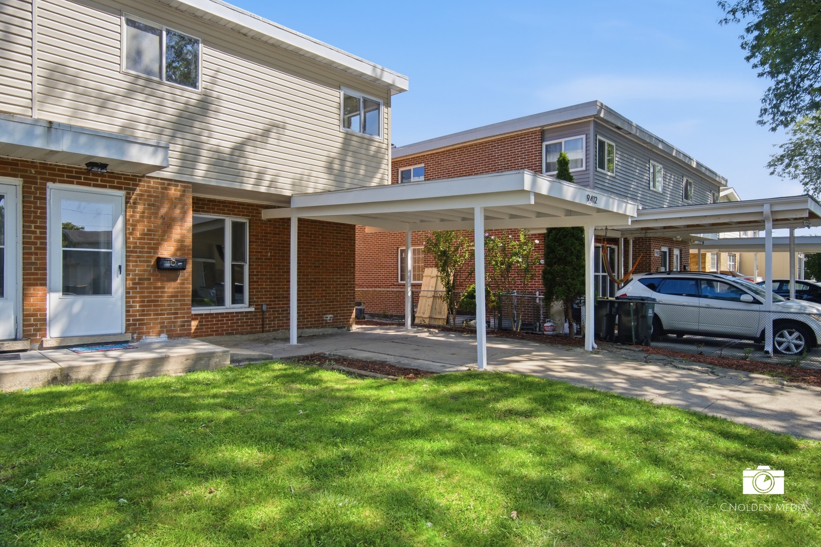 main property photo 2