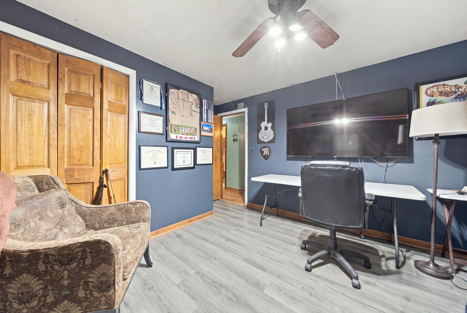 main property photo 18