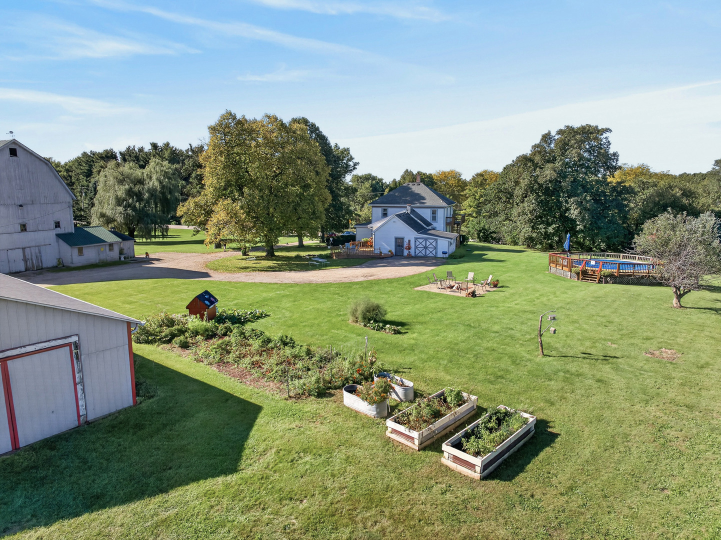 main property photo 90