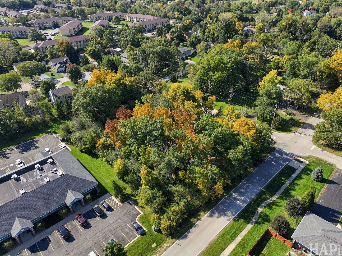 main property photo 11