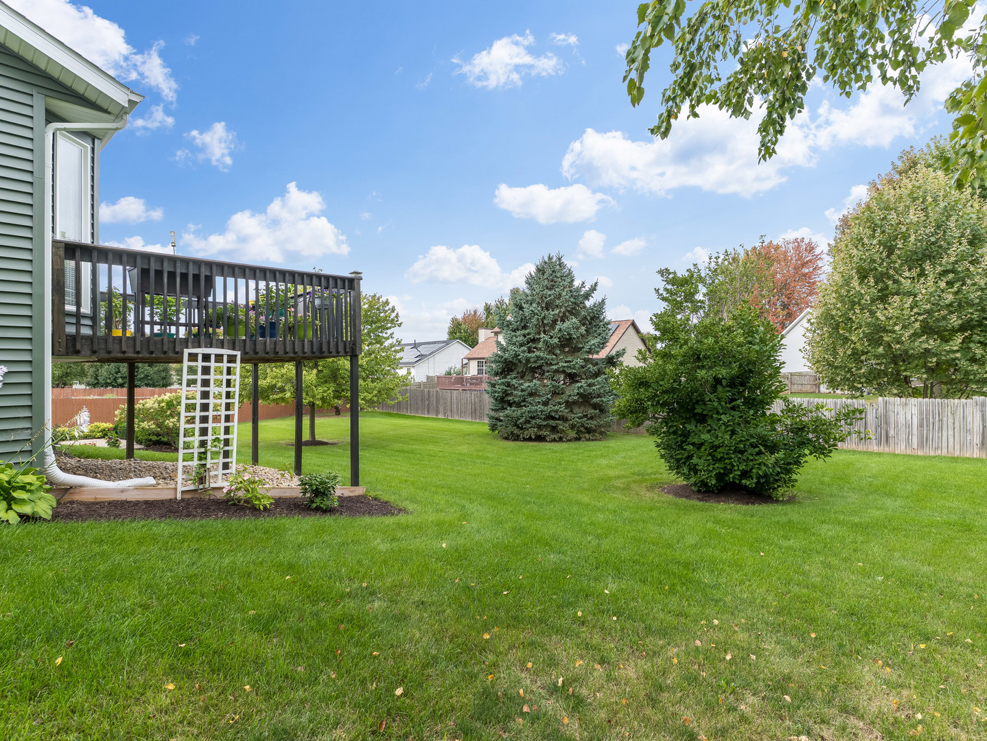 main property photo 23