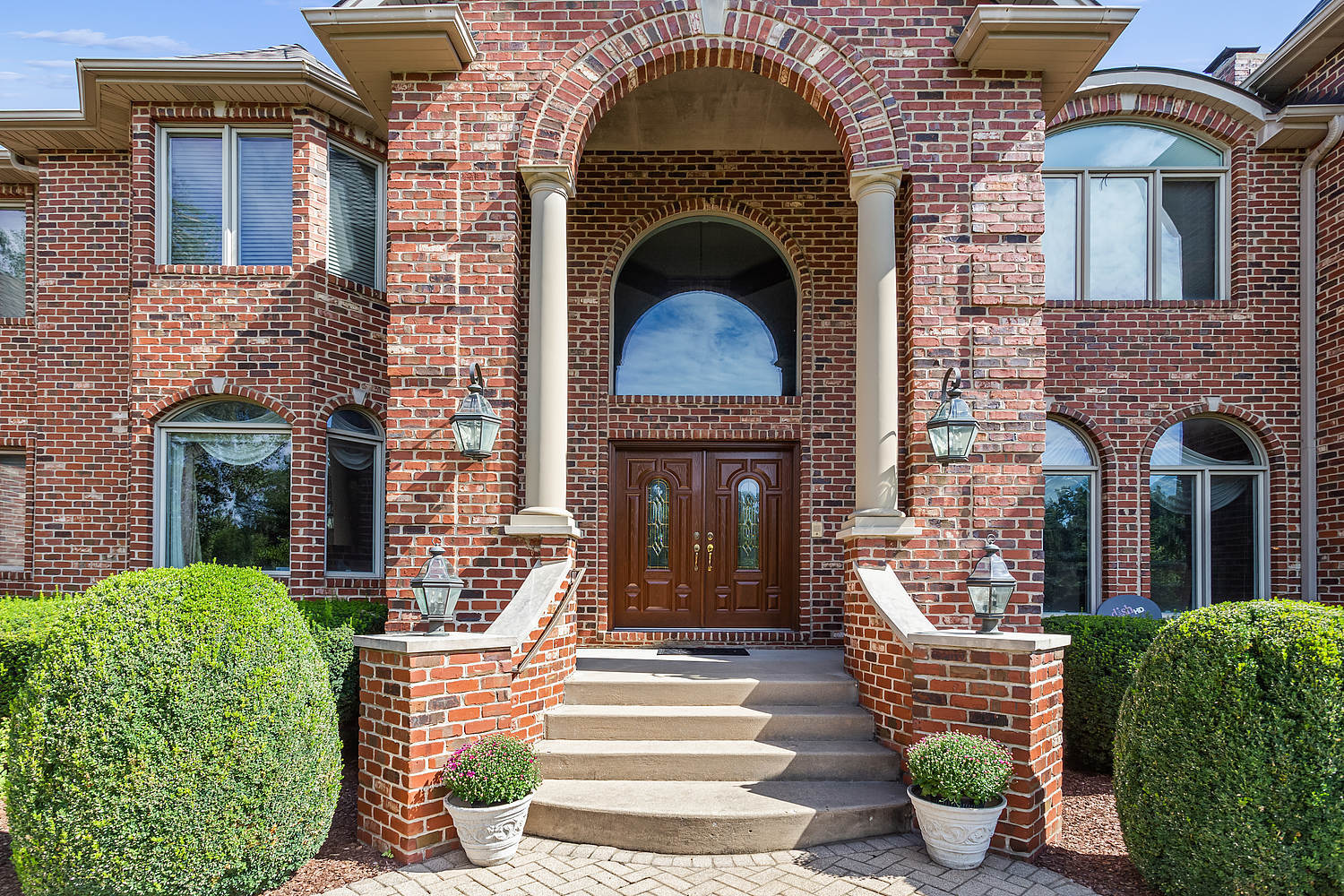 main property photo 11