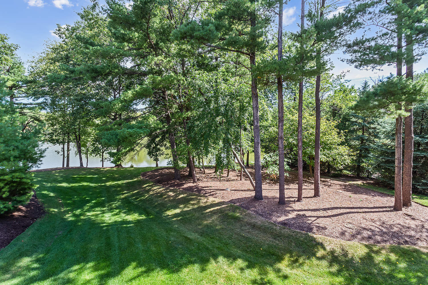 main property photo 31