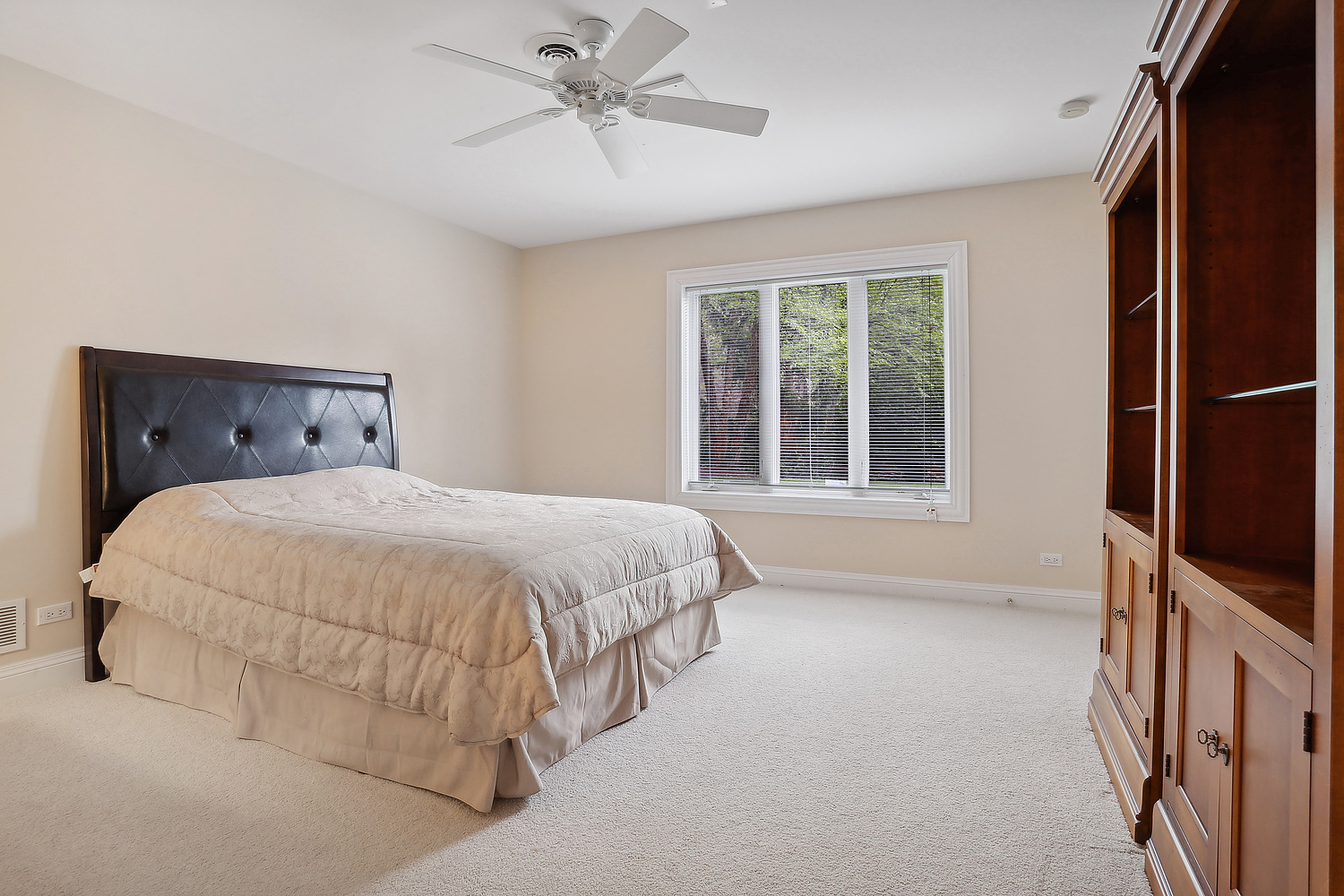main property photo 68