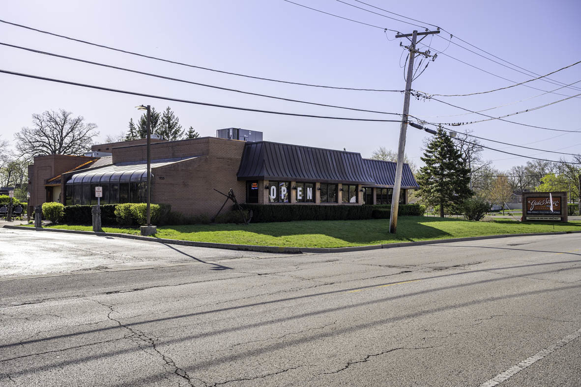 main property photo 45