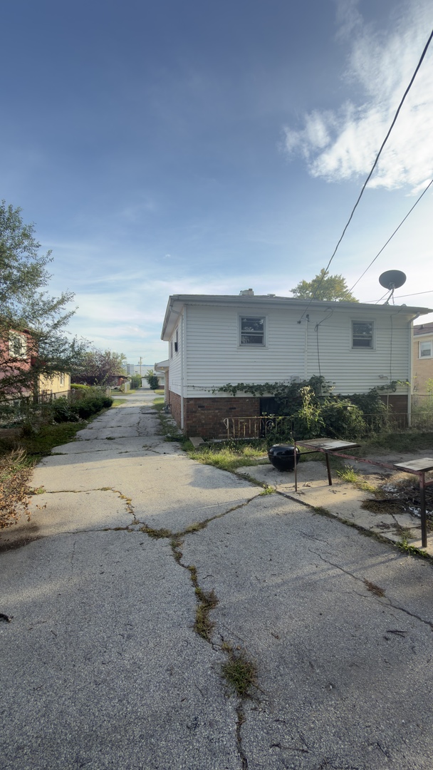 main property photo 8