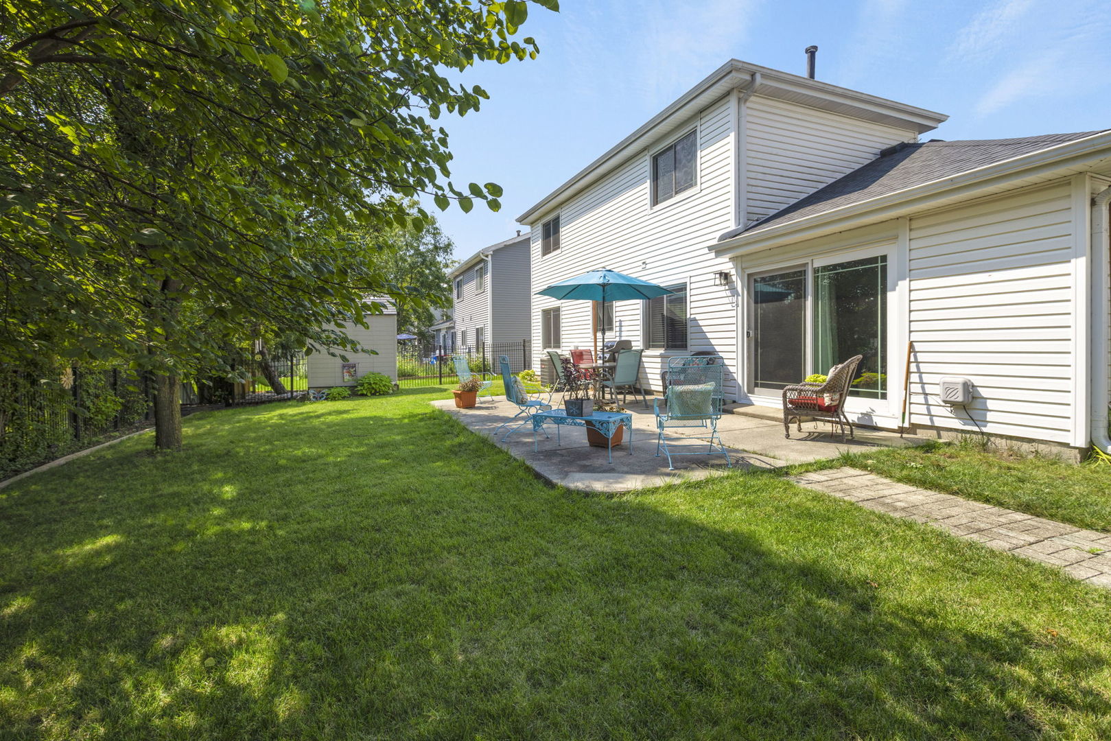 main property photo 20