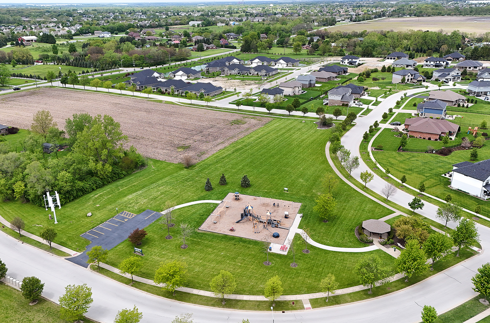 main property photo 31