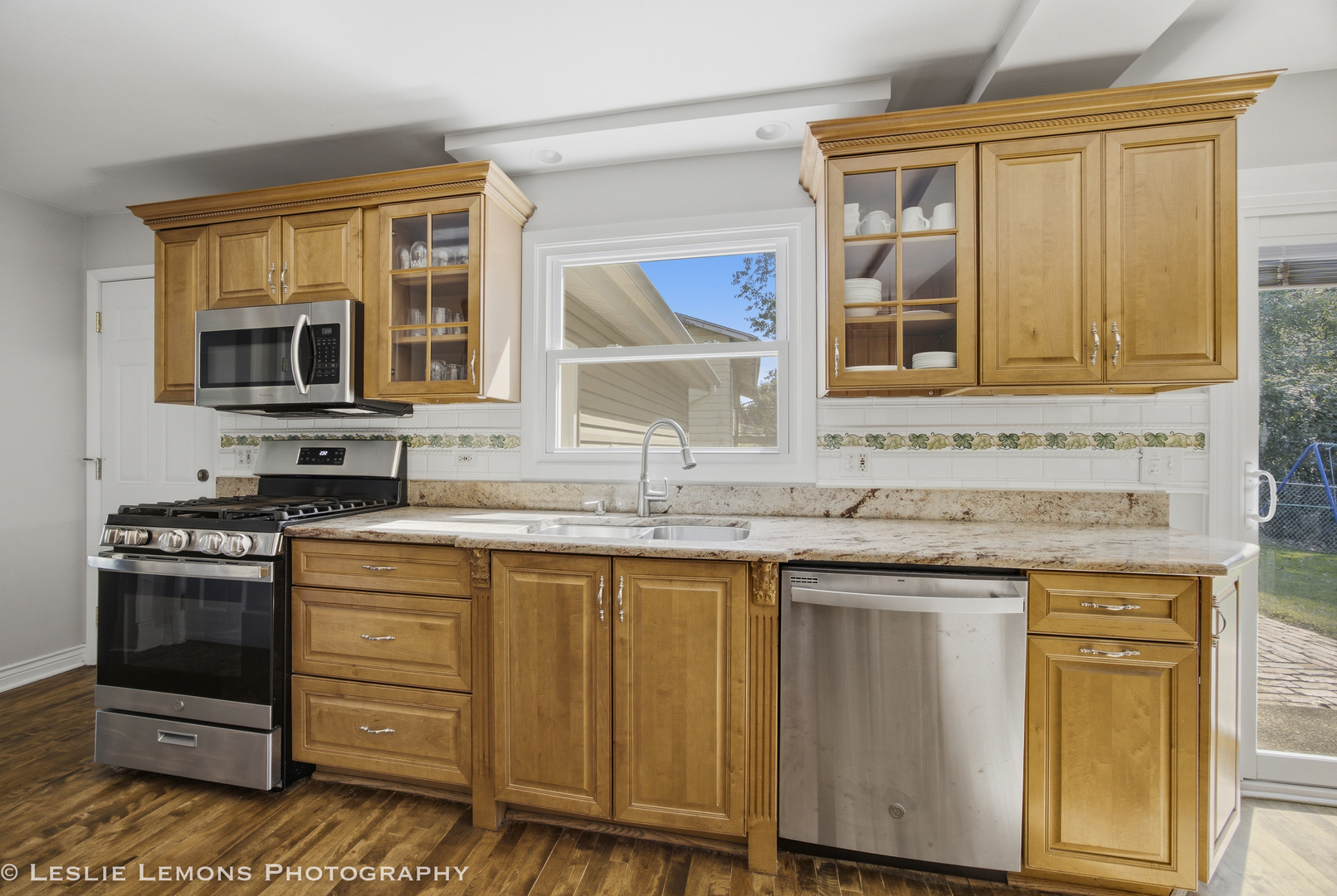 main property photo 7