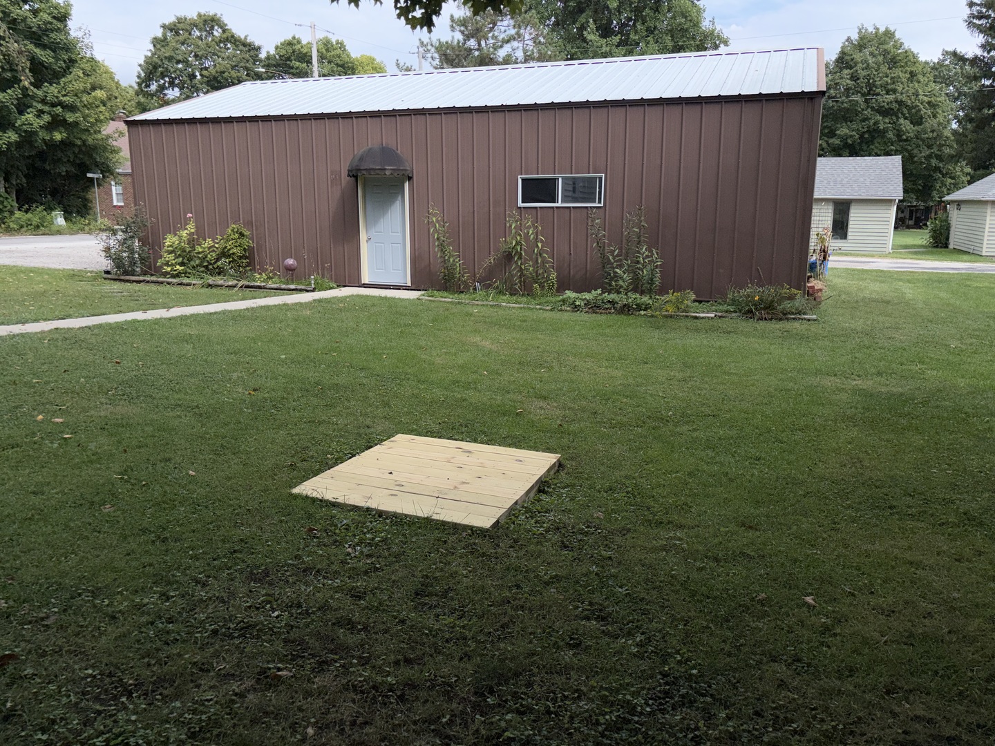 main property photo 49