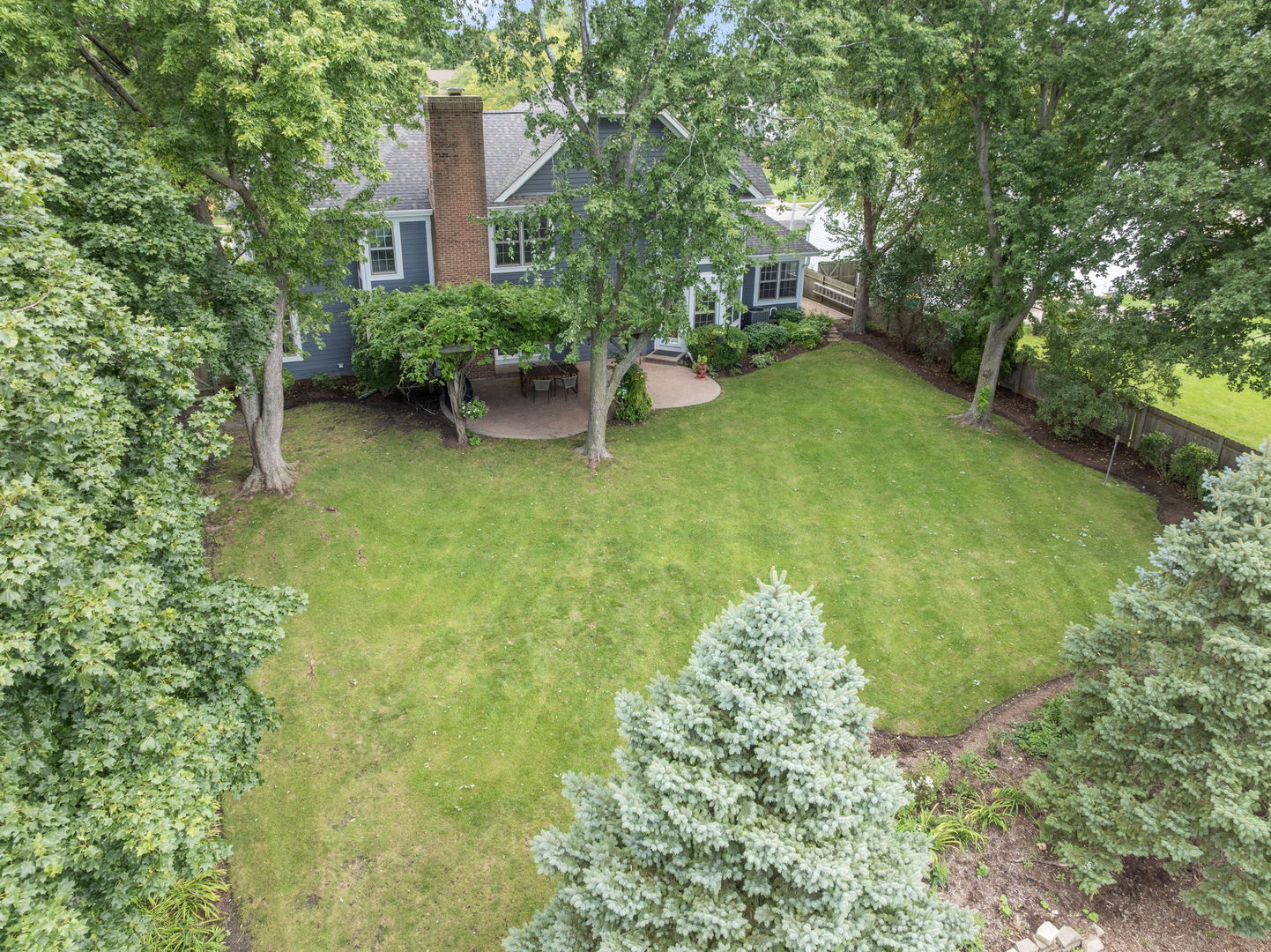 main property photo 30