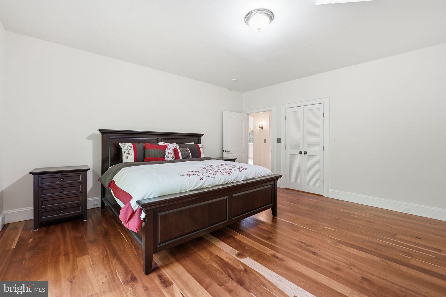 main property photo 64