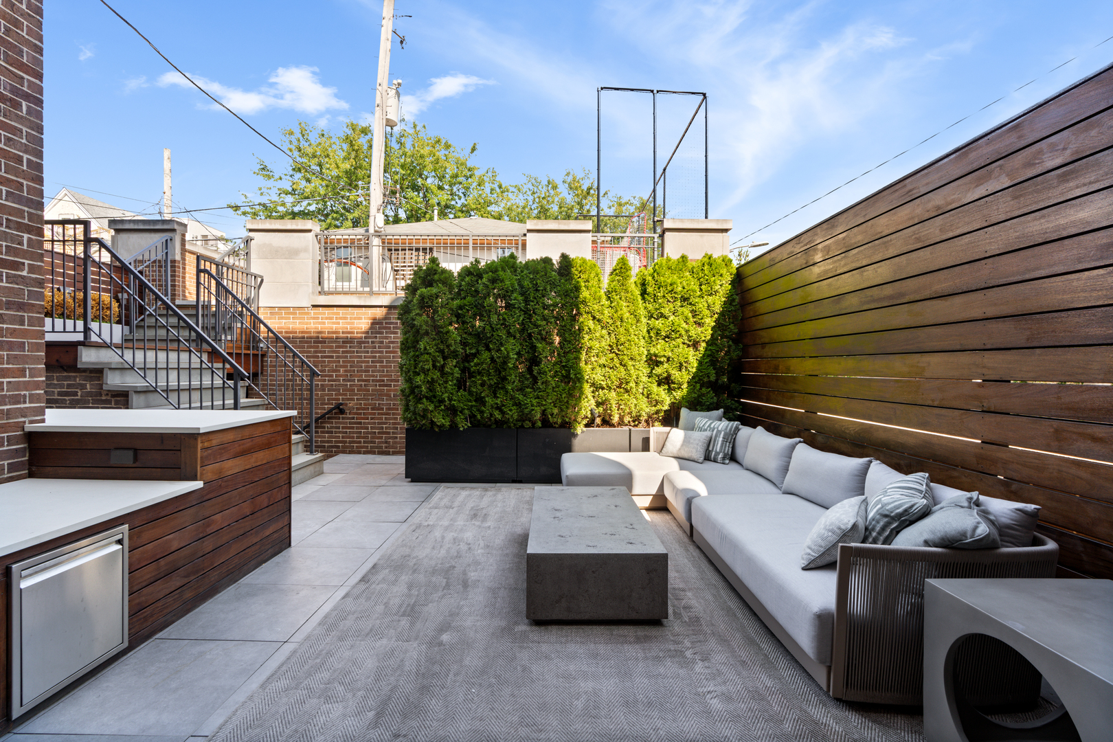 main property photo 51