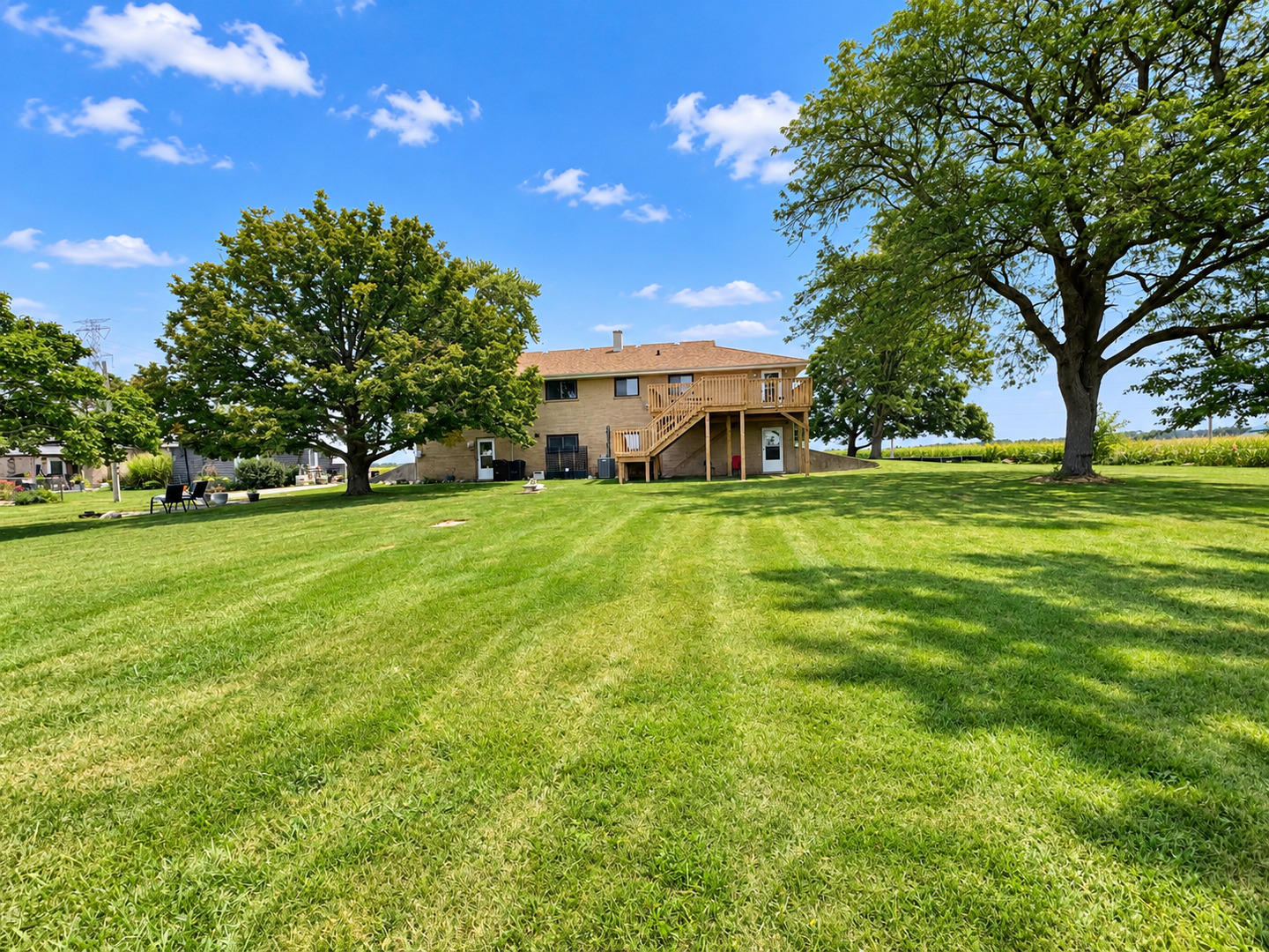 main property photo 36