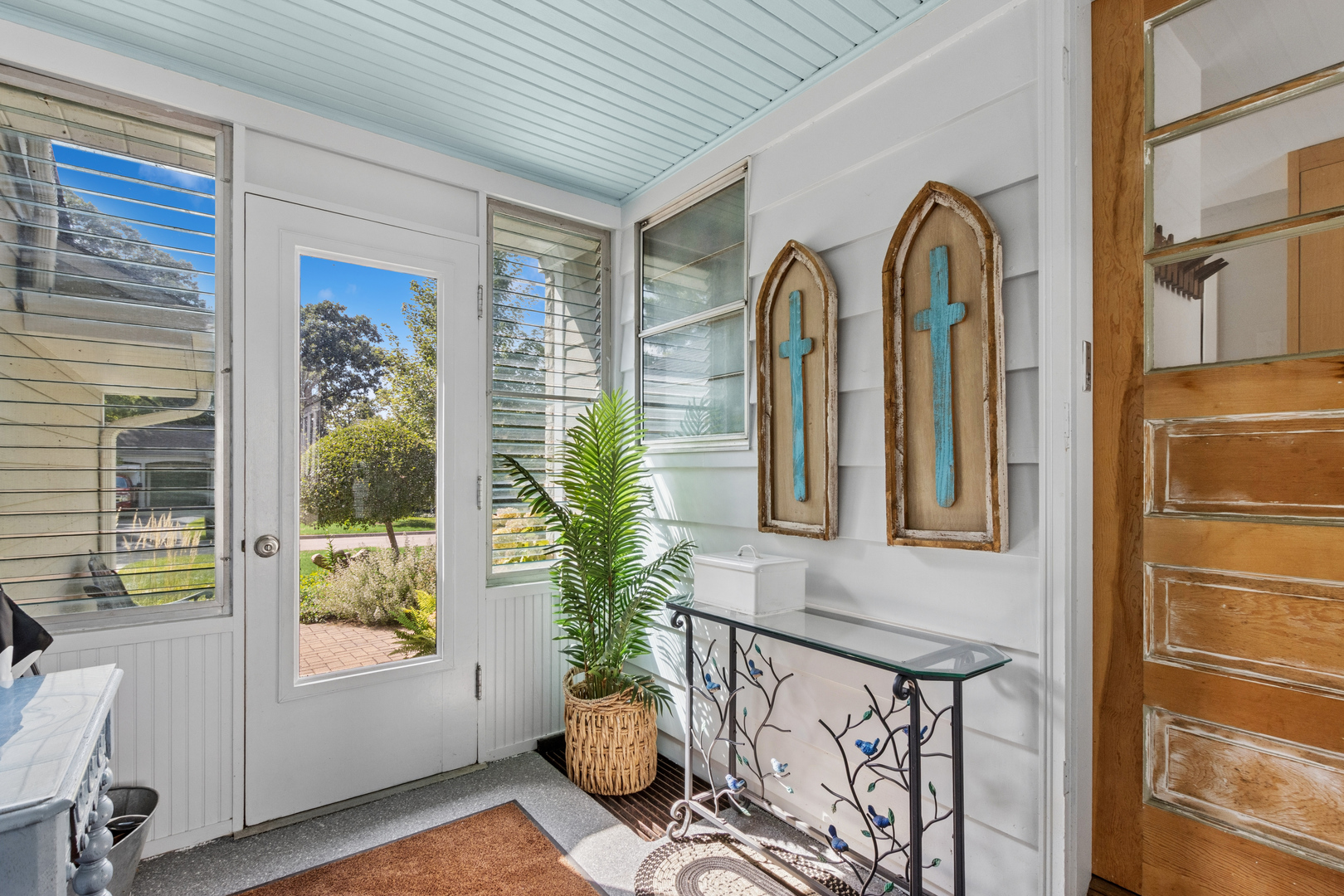 main property photo 20
