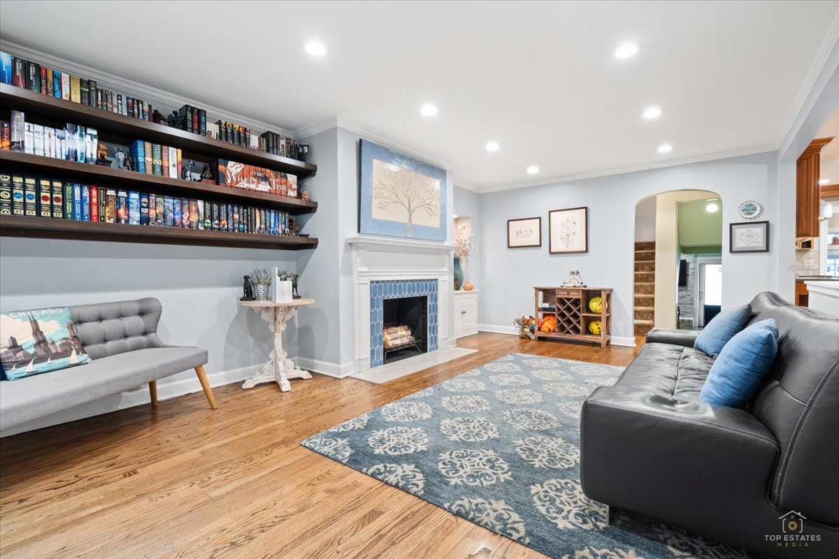 main property photo 4