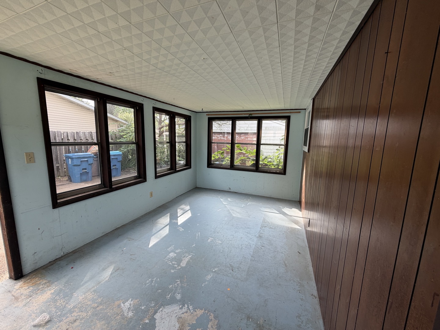 property viewer photo 7