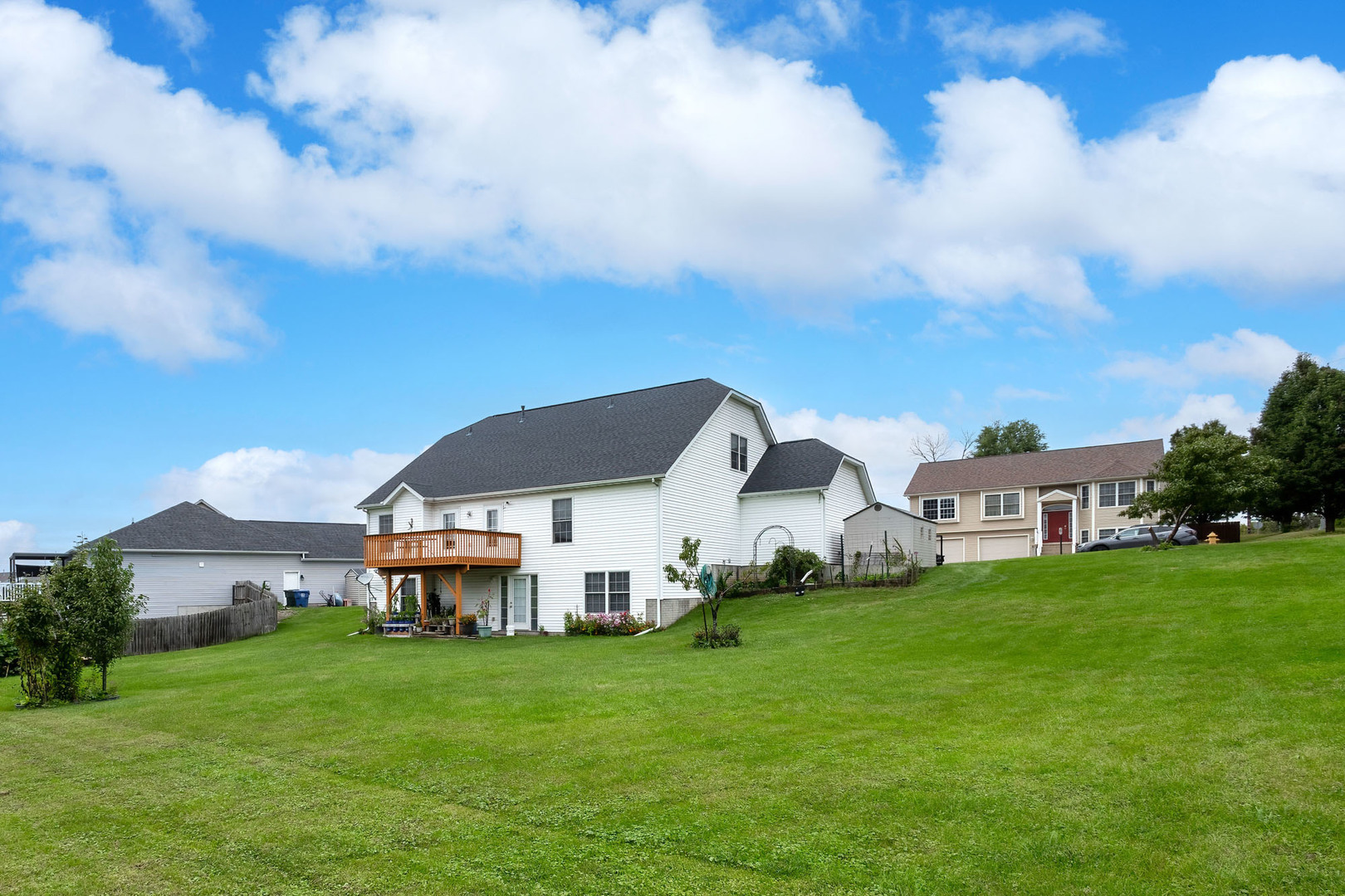 main property photo 36