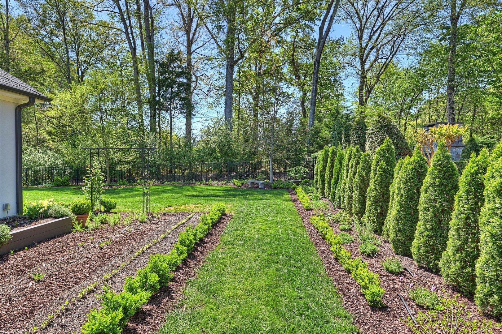 main property photo 42