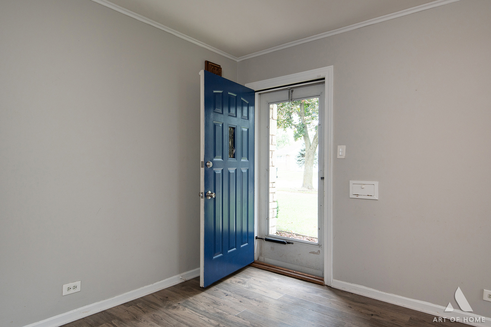 main property photo 13