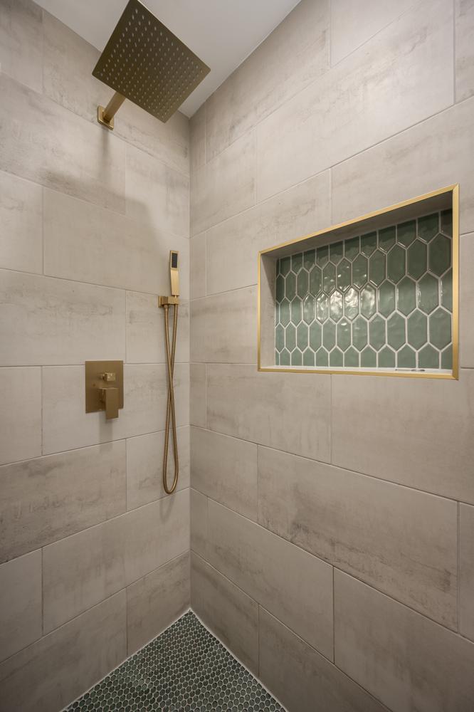 property viewer photo 19