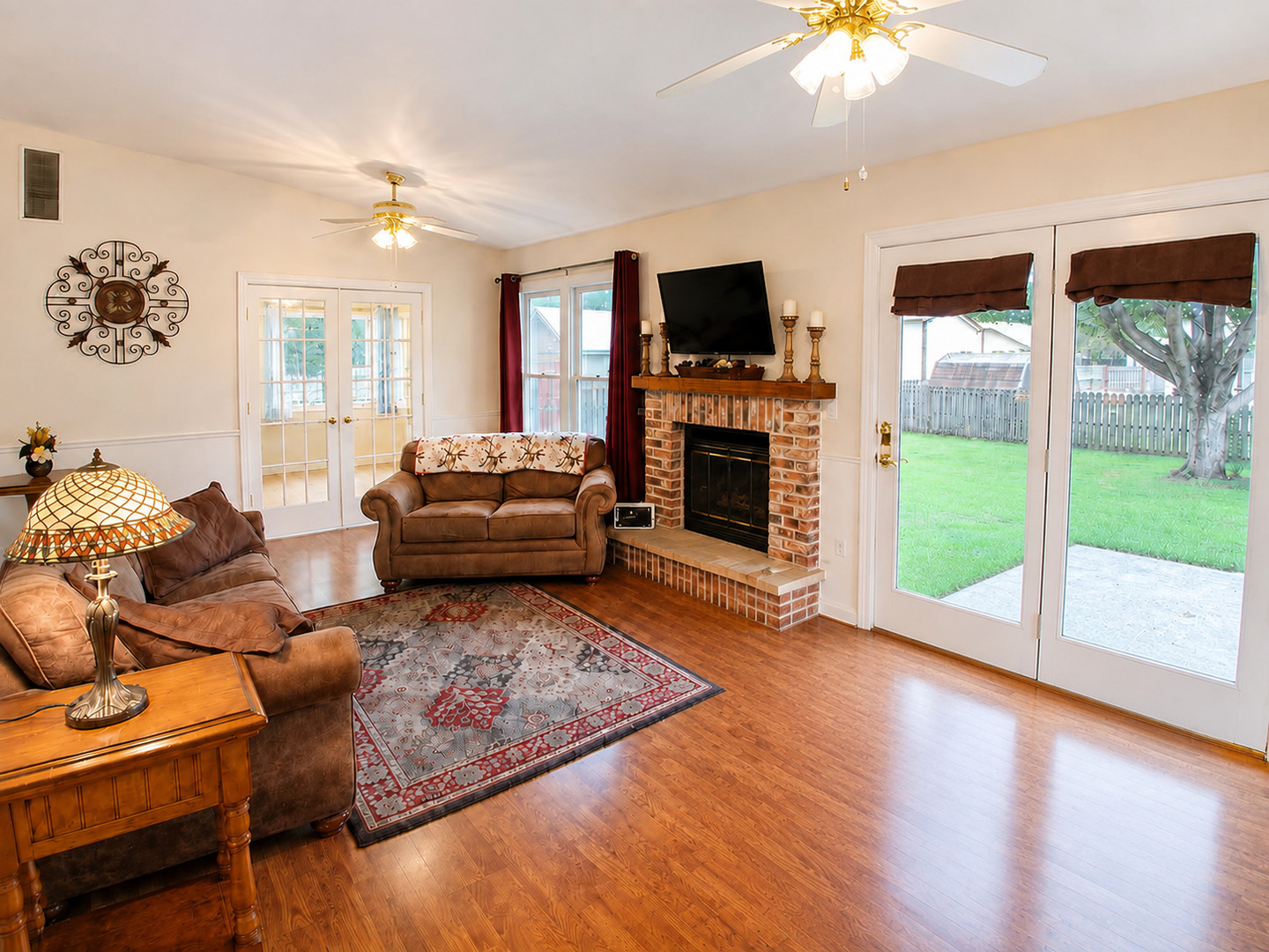 main property photo 7
