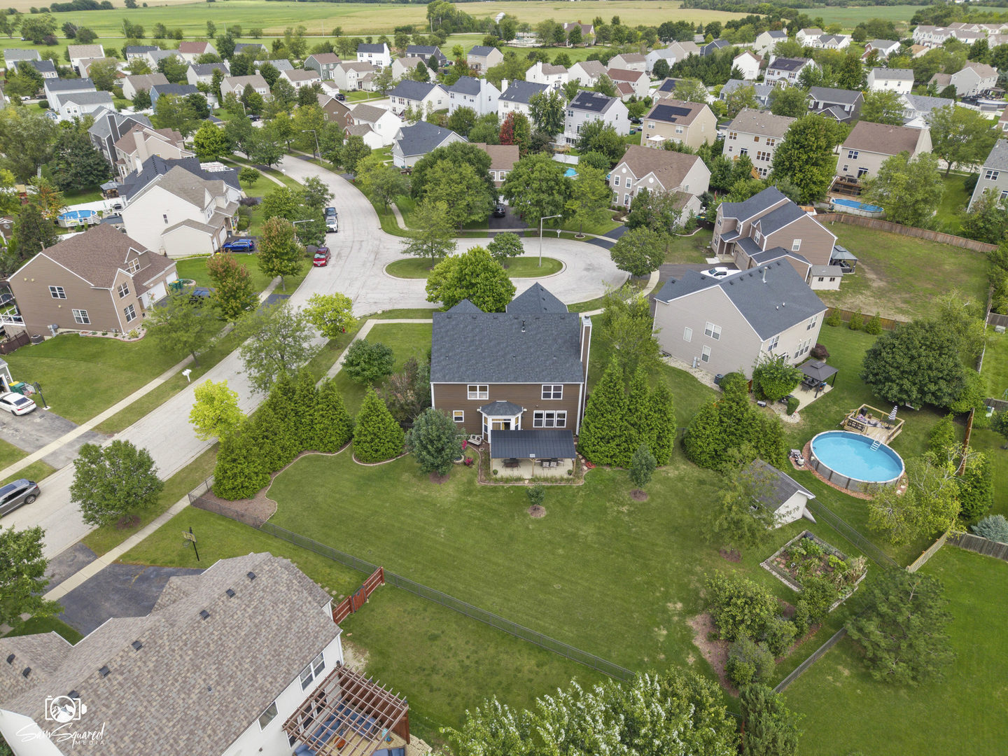 main property photo 3
