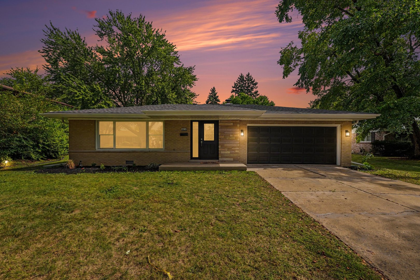 property viewer photo 2