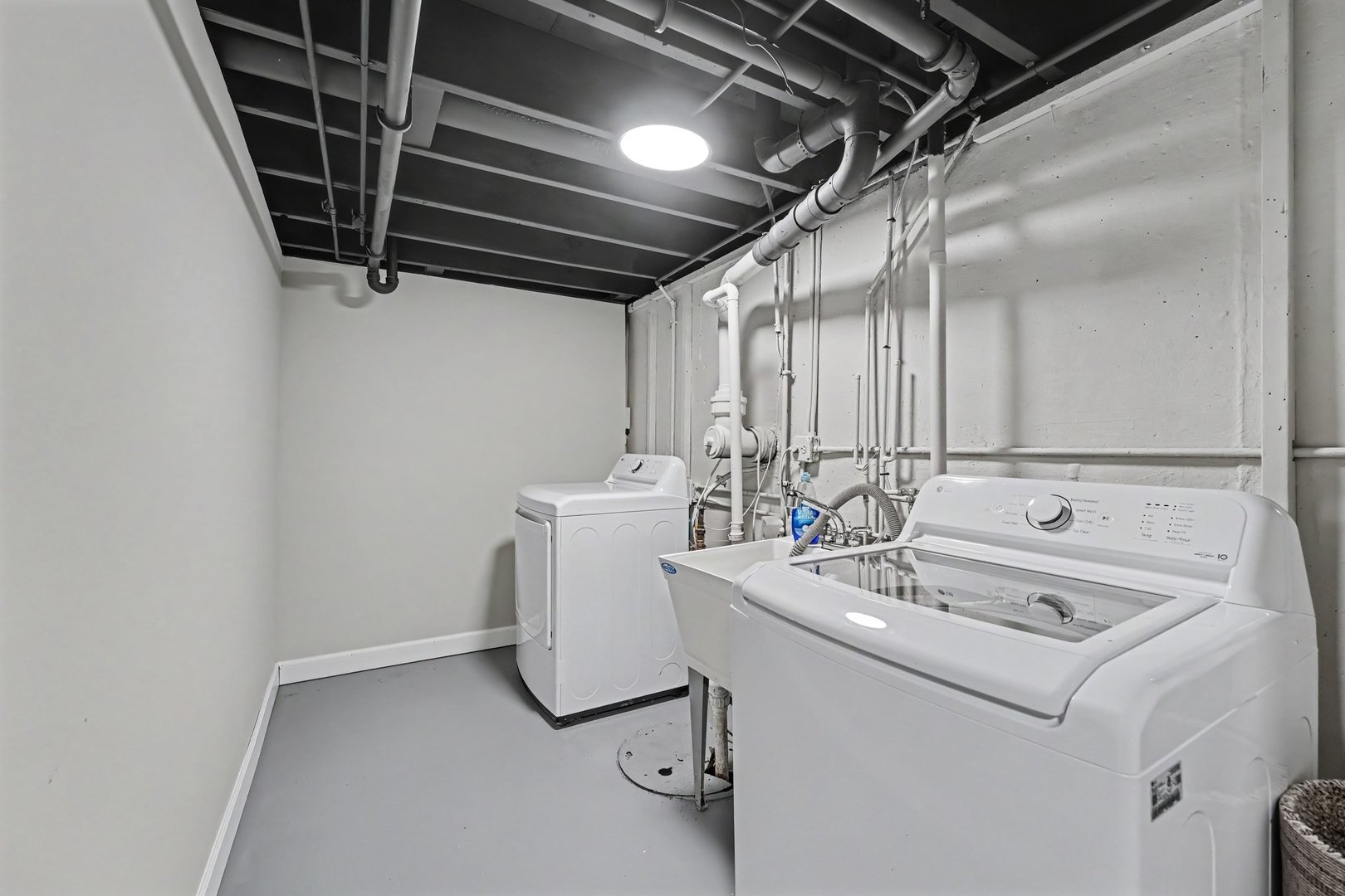 property viewer photo 20